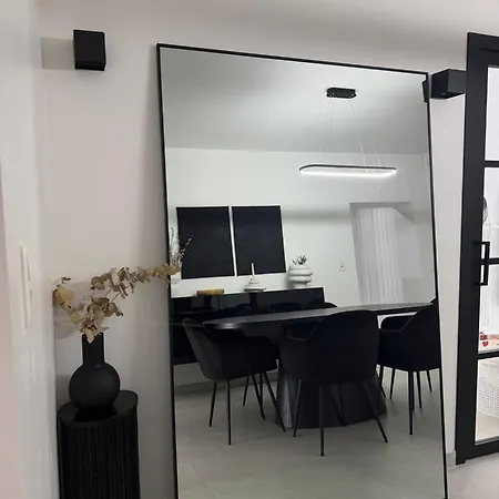 La Priva House Villa Charleroi