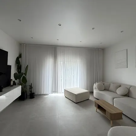 La Priva House Villa