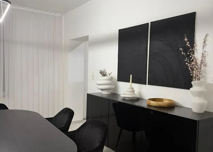 La Priva House * שרלרואה